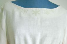 Linen Snowflake Dress Neckline